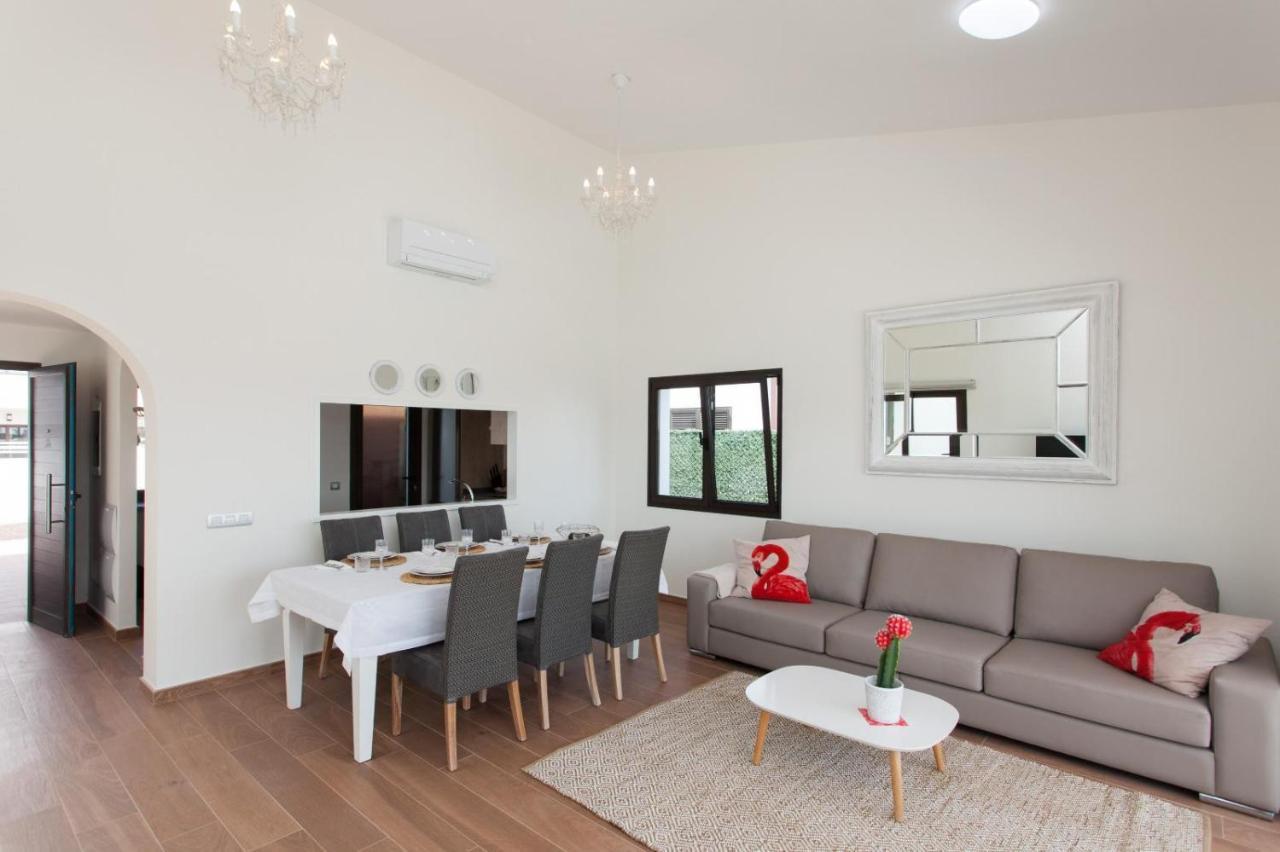Villa Diamante 2 Golf Private Pool Caleta De Fuste By Holidays Home Bagian luar foto